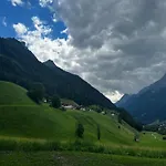 Apartment In Stubaital Near Lift