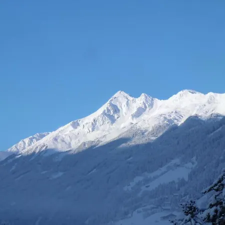 In Stubaital Near Lift Apartment