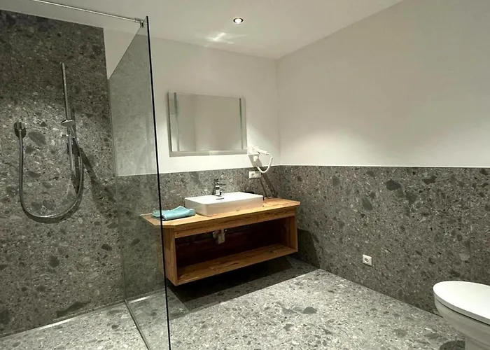 Apartment In Stubaital Near Lift *