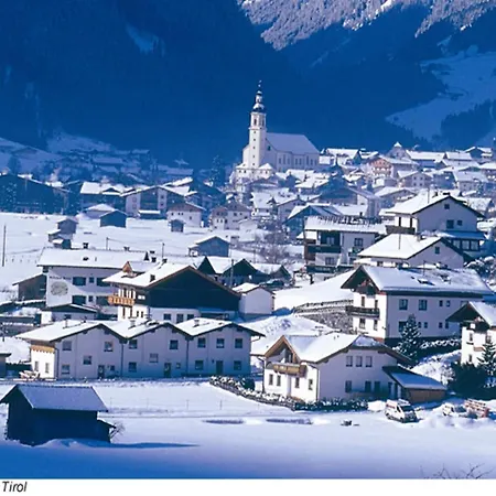 In Stubaital Near Lift Нойштифт-им-Штубайталь