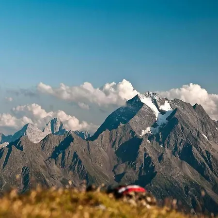 In Stubaital Near Lift * نيوستيف ام ستوبيتا